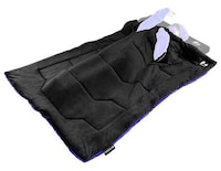 Arm-Freeing Blanket Designs Image 1
