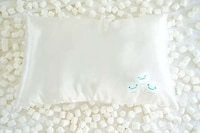 Marshmallow-Inspired Pillows Image 1
