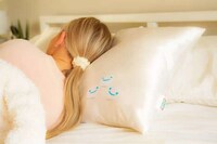 Marshmallow-Inspired Pillows Image 2
