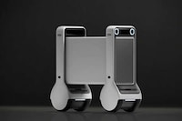 Smiling Package Delivery Robots Image 8