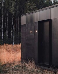 Elegant Off-Grid Cabin Designs Image 2