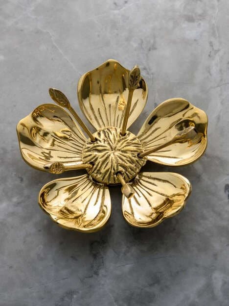 Opulent Petal Ashtrays