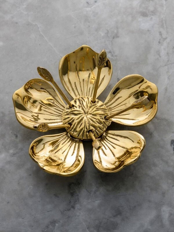 Opulent Petal Ashtrays