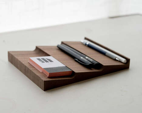 Undulating Desktop Valet Trays