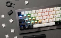 Hybrid Connectivity Mechanical Keyboards Image 1