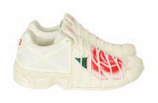 Rose-Emblem Light Tonal Sneakers