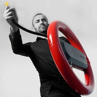 Shield-Style Fire Extinguishers Image 4