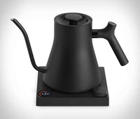 Professional-Grade Gooseneck Kettles Image 2
