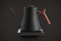 Professional-Grade Gooseneck Kettles Image 5