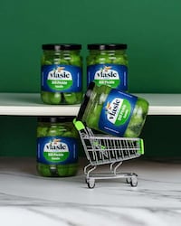 Pickle Jar-Resembling Candles Image 1