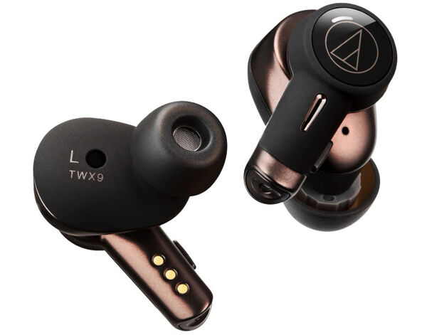 Self-Sanitizing Earbuds