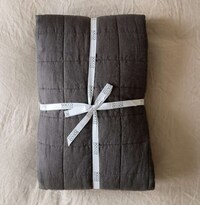 Chic Linen Quilt Designs Image 2