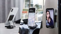 Magnetic Phone Stands Image 1