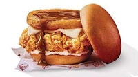 Gravy-Packed Chicken Sandwiches Image 1