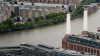 London-Based Glass Lift Viewpoints