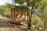 Picturesque Italian Cabins Image 3