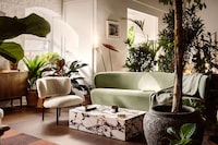Plant-Centric Dynamic Office Spaces Image 3