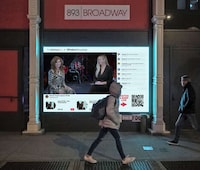 Live Commerce Holiday Windows