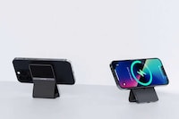 Stand-Equipped Smartphone Batteries Image 6