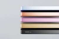 Stand-Equipped Smartphone Batteries Image 8