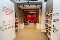 Pop-Up Reverse Supermarkets Image 2
