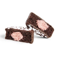 Peppermint-Filled Chocolate Cakes Image 2