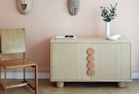 Simplistic Line-Formed Furniture Image 3