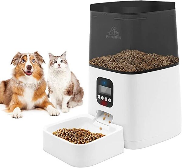 Pet-Sensing Smart Feeders