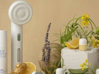 Aromatherapy Shower Heads Image 2