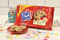 Confetti Cake Cookie Flavors Image 3