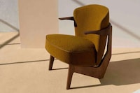 Angularly Ergonomic Lounge Chairs Image 5