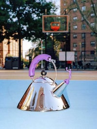 Iconic Artful Reflective Teapots Image 2