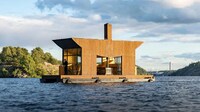 Floating Travelling Saunas Image 3