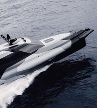 Ultra-Fast Hybrid Speedboats Image 3