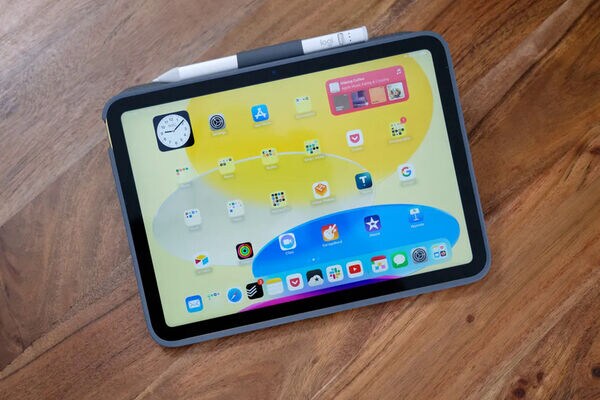 Productive Laptop-Like Tablet Cases Image 2
