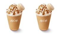 Macaron-Topped Blended Beverages Image 1