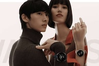 Metallic Designer Smartwatches Image 1