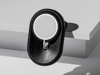 Timber Clamp-Equipped Smartphone Mounts Image 4