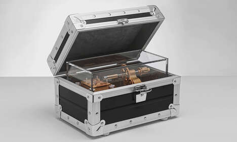 Artistic Open-Concept Watch Winders