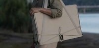 Inflatable Tote-Style Seats Image 8