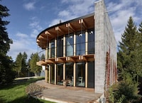 Chic Curved Houses
