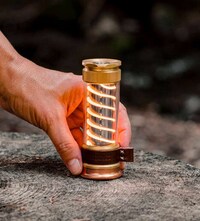 Vintage-Inspired Flashlight Designs Image 2
