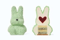 Kpop-Backed Bunny Cakes Image 2