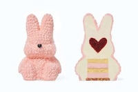 Kpop-Backed Bunny Cakes Image 3
