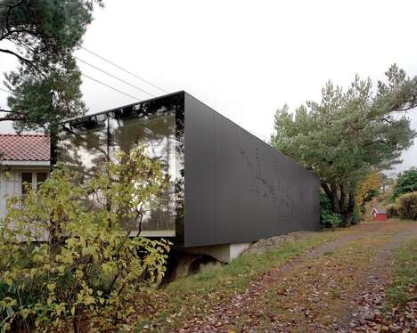 Star-Shaped House Extensions