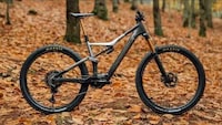 Lightweight 2023 Mountain Bikes