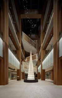 Cutout Christmas Tree Displays Image 3