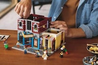 Nightclub Building Block Sets Image 3