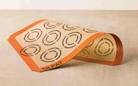 Non-Stick Oven Baking Mats Image 5