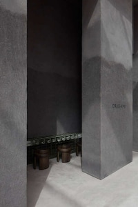 Ominous Interior Sushi Restaurants Image 1